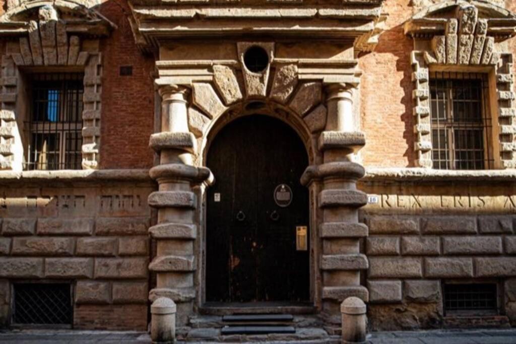 Appartamento Palazzo Bocchi Μπολόνια Εξωτερικό φωτογραφία